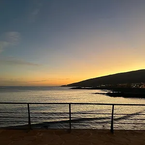 https://apartamento-el-burgado.tenerifehoteles.net